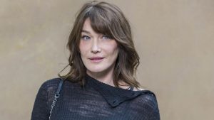 Carla Bruni : "Ma beauté est partie, j'en pleure tous les jours !"